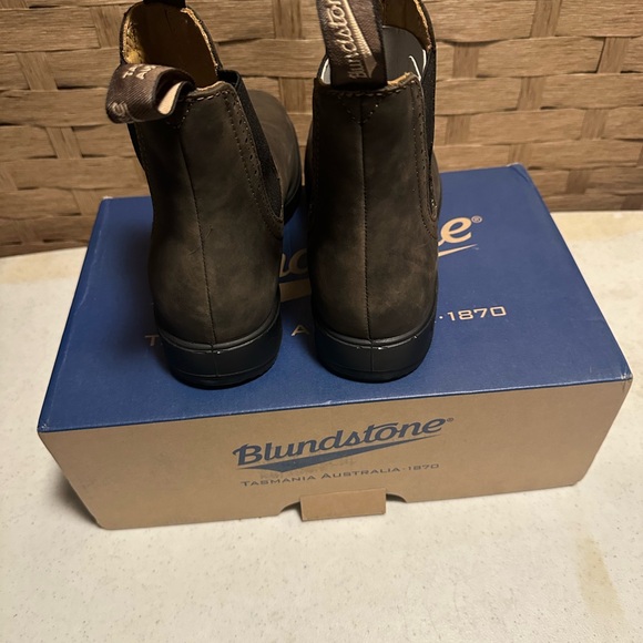 Women’s Blundstone 1351 Size 8.5 - Picture 3 of 7
